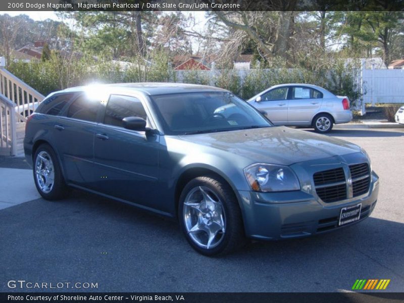 Magnesium Pearlcoat / Dark Slate Gray/Light Graystone 2006 Dodge Magnum