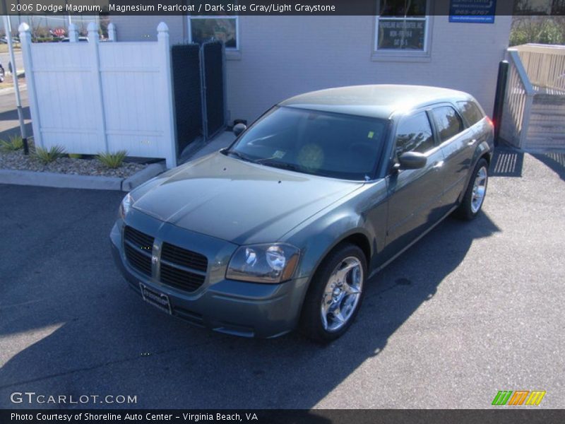 Magnesium Pearlcoat / Dark Slate Gray/Light Graystone 2006 Dodge Magnum