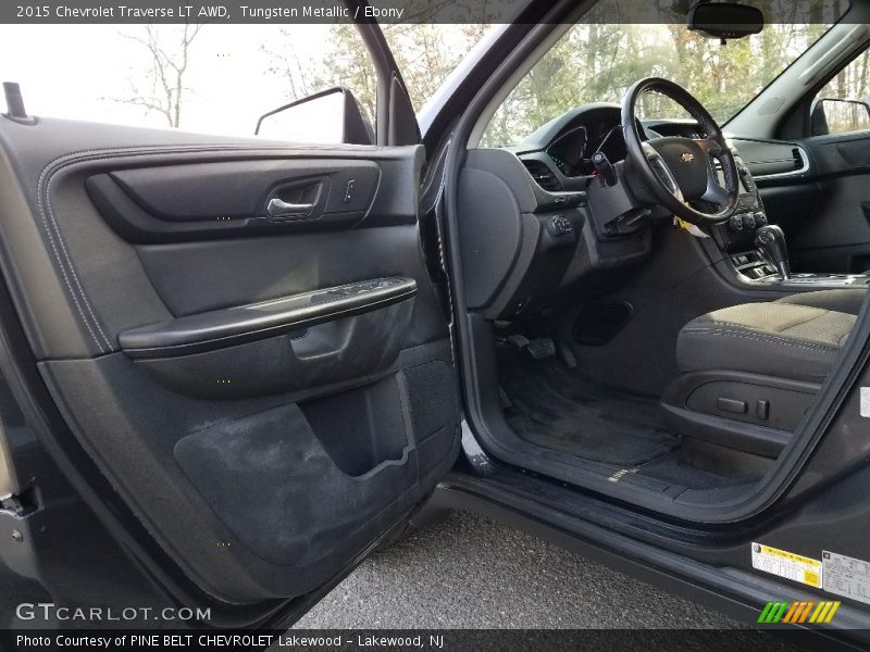 Tungsten Metallic / Ebony 2015 Chevrolet Traverse LT AWD