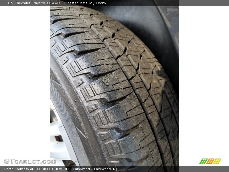 Tungsten Metallic / Ebony 2015 Chevrolet Traverse LT AWD