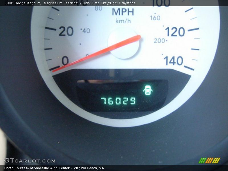 Magnesium Pearlcoat / Dark Slate Gray/Light Graystone 2006 Dodge Magnum