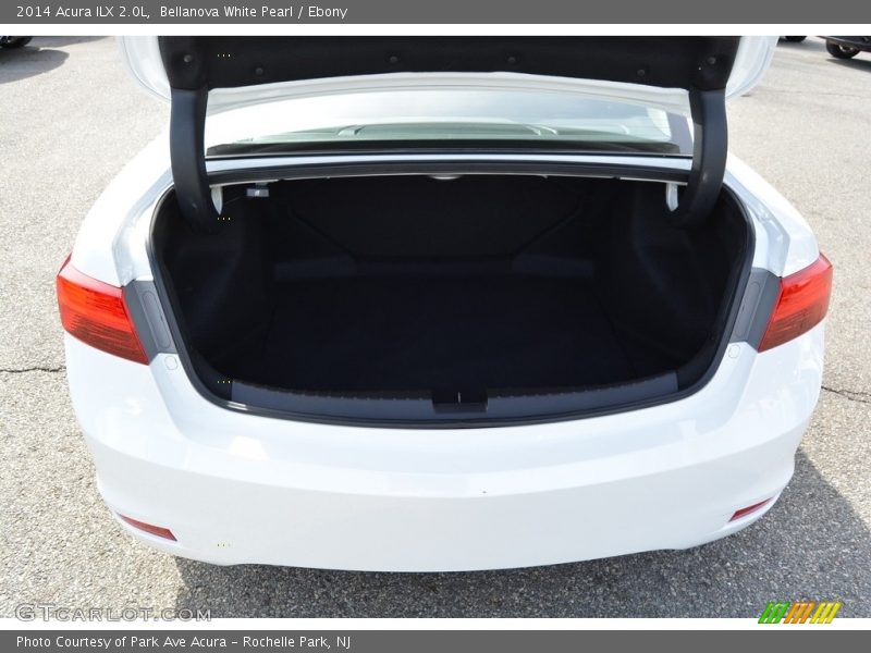 Bellanova White Pearl / Ebony 2014 Acura ILX 2.0L