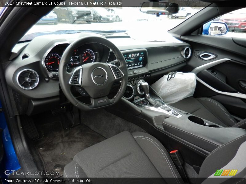 Hyper Blue Metallic / Jet Black 2017 Chevrolet Camaro LT Coupe