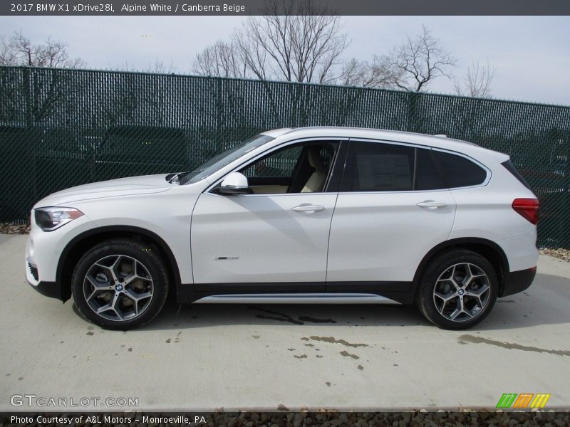 Alpine White / Canberra Beige 2017 BMW X1 xDrive28i