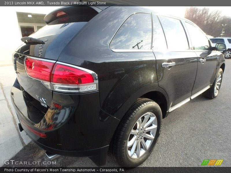 Tuxedo Black / Medium Light Stone 2013 Lincoln MKX AWD