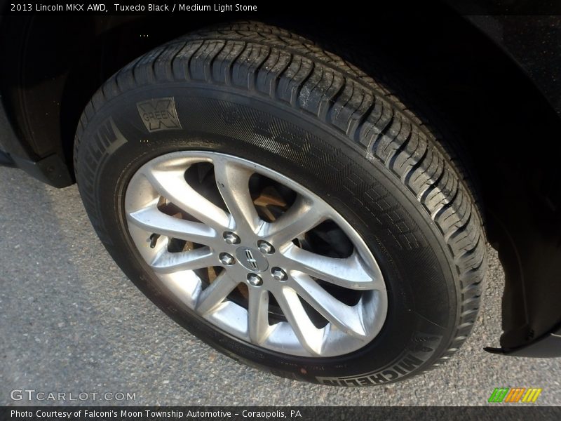 Tuxedo Black / Medium Light Stone 2013 Lincoln MKX AWD