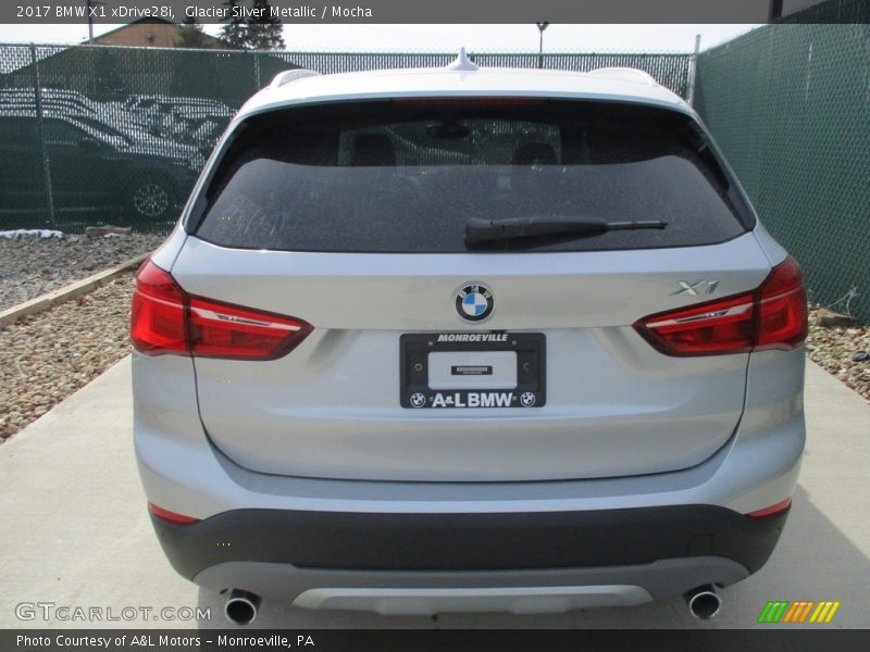 Glacier Silver Metallic / Mocha 2017 BMW X1 xDrive28i