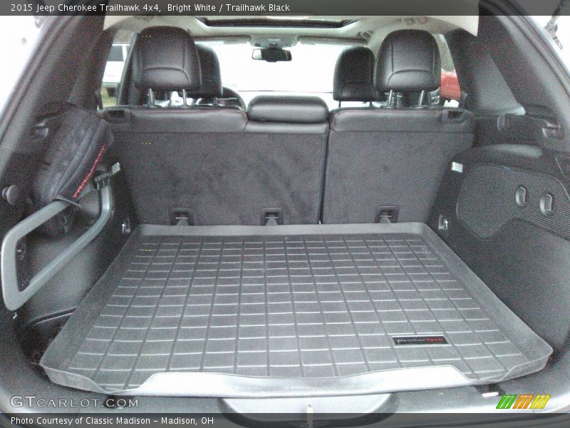 Bright White / Trailhawk Black 2015 Jeep Cherokee Trailhawk 4x4