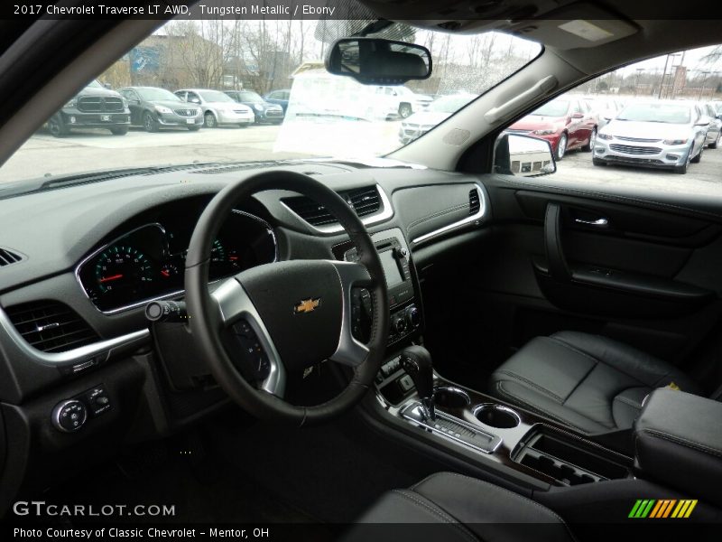 Tungsten Metallic / Ebony 2017 Chevrolet Traverse LT AWD