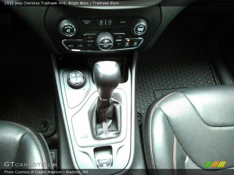 Bright White / Trailhawk Black 2015 Jeep Cherokee Trailhawk 4x4
