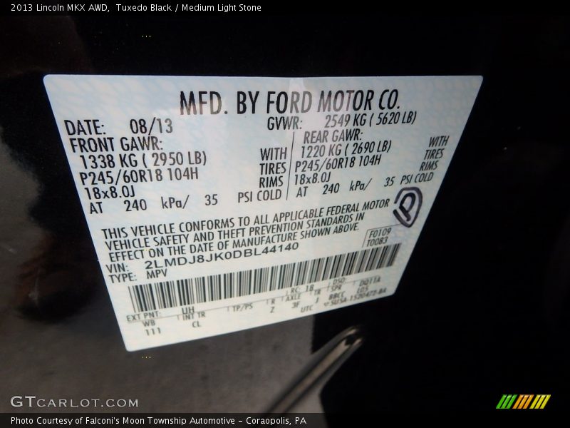Tuxedo Black / Medium Light Stone 2013 Lincoln MKX AWD