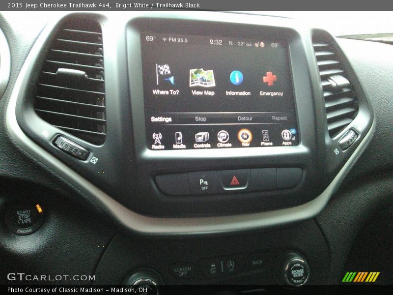 Bright White / Trailhawk Black 2015 Jeep Cherokee Trailhawk 4x4