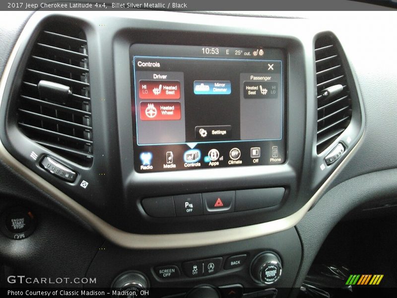 Billet Silver Metallic / Black 2017 Jeep Cherokee Latitude 4x4