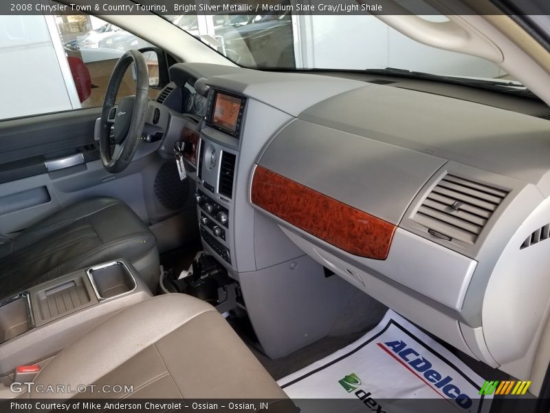 Bright Silver Metallic / Medium Slate Gray/Light Shale 2008 Chrysler Town & Country Touring