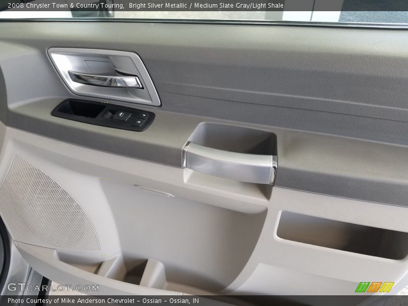 Bright Silver Metallic / Medium Slate Gray/Light Shale 2008 Chrysler Town & Country Touring