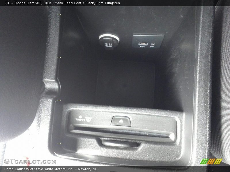 Blue Streak Pearl Coat / Black/Light Tungsten 2014 Dodge Dart SXT
