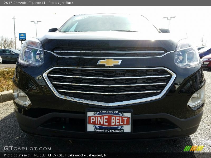 Black / Jet Black 2017 Chevrolet Equinox LT