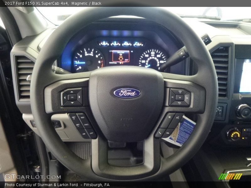 Magnetic / Black 2017 Ford F150 XL SuperCab 4x4