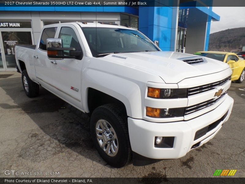 Summit White / Jet Black 2017 Chevrolet Silverado 3500HD LTZ Crew Cab 4x4