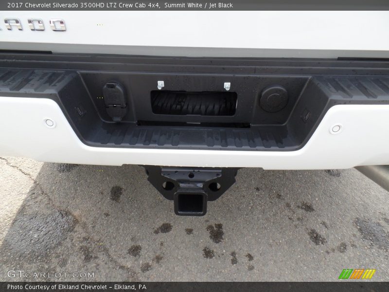 Summit White / Jet Black 2017 Chevrolet Silverado 3500HD LTZ Crew Cab 4x4