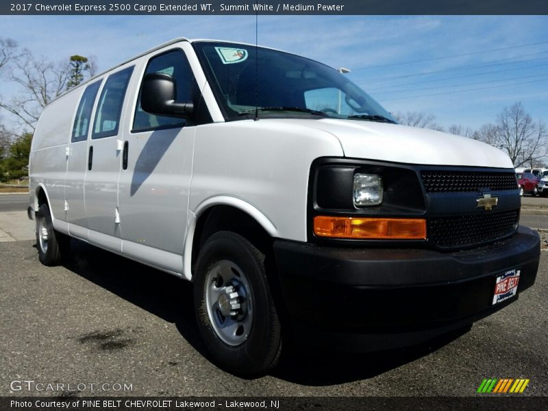 Summit White / Medium Pewter 2017 Chevrolet Express 2500 Cargo Extended WT