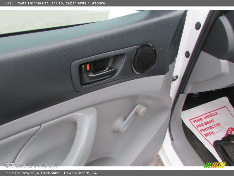 Super White / Graphite 2013 Toyota Tacoma Regular Cab