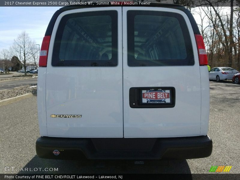 Summit White / Medium Pewter 2017 Chevrolet Express 2500 Cargo Extended WT