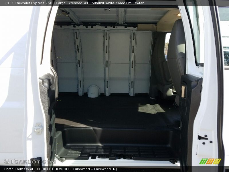 Summit White / Medium Pewter 2017 Chevrolet Express 2500 Cargo Extended WT