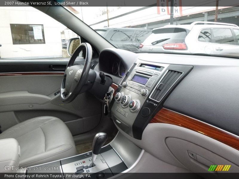 Liquid Silver / Black 2007 Hyundai Veracruz SE
