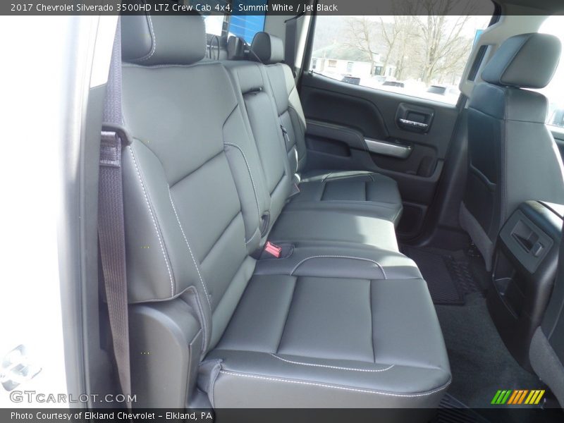 Summit White / Jet Black 2017 Chevrolet Silverado 3500HD LTZ Crew Cab 4x4