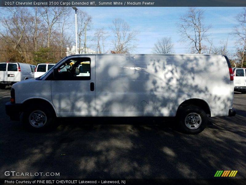 Summit White / Medium Pewter 2017 Chevrolet Express 3500 Cargo Extended WT
