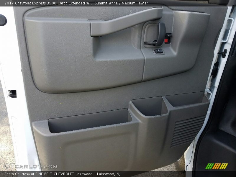 Summit White / Medium Pewter 2017 Chevrolet Express 3500 Cargo Extended WT