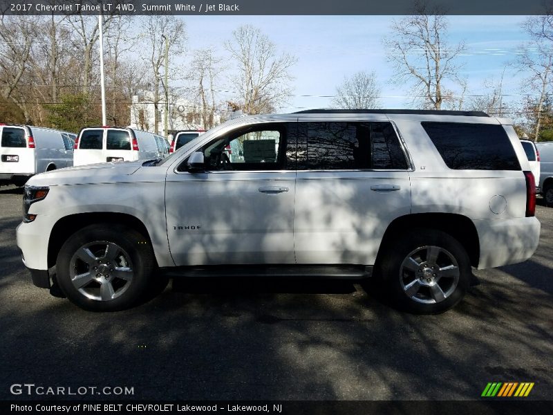 Summit White / Jet Black 2017 Chevrolet Tahoe LT 4WD