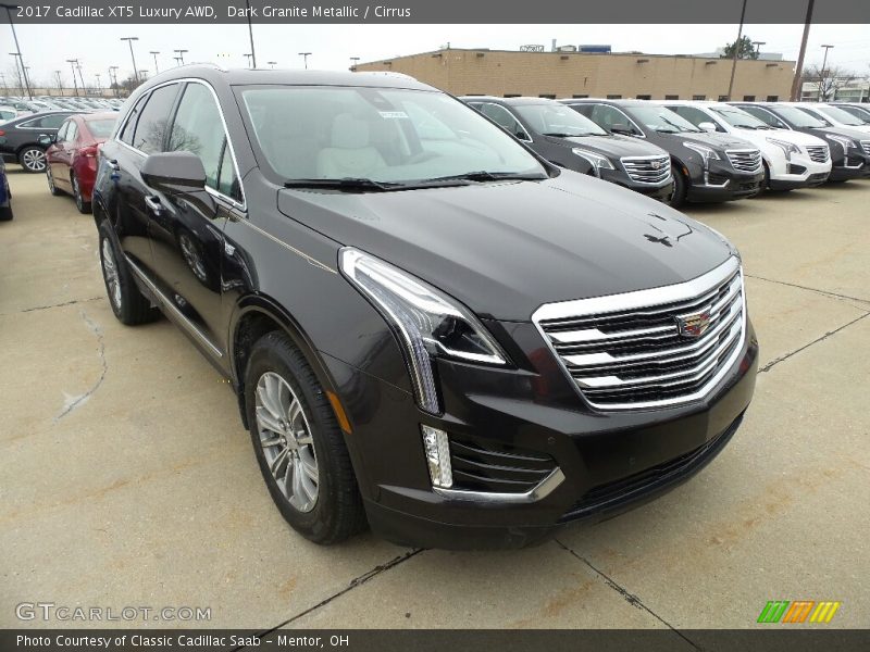 Dark Granite Metallic / Cirrus 2017 Cadillac XT5 Luxury AWD