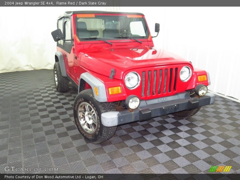 Flame Red / Dark Slate Gray 2004 Jeep Wrangler SE 4x4