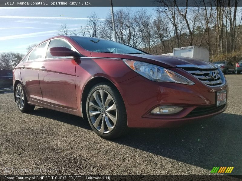 Sparkling Ruby / Black 2013 Hyundai Sonata SE