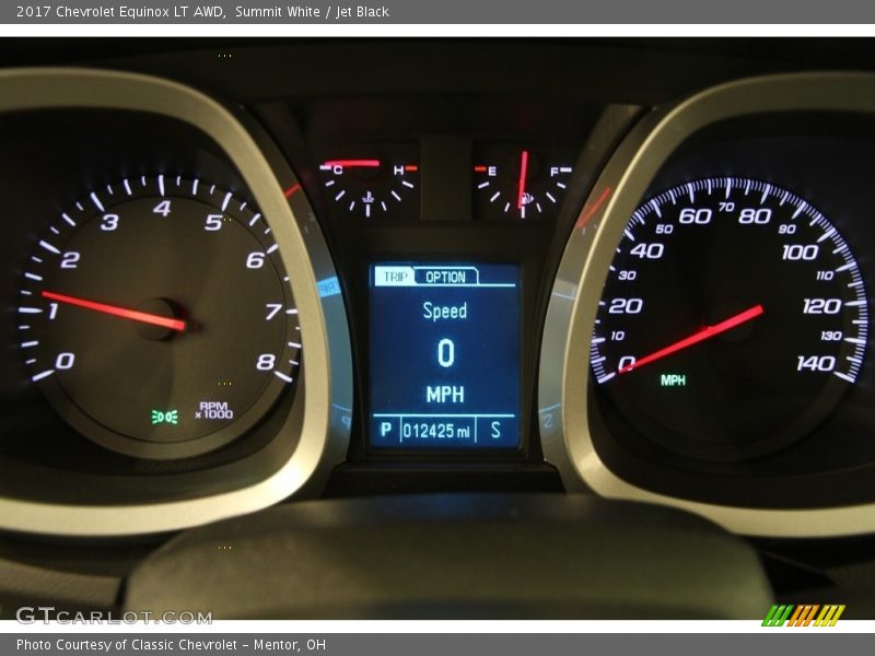Summit White / Jet Black 2017 Chevrolet Equinox LT AWD