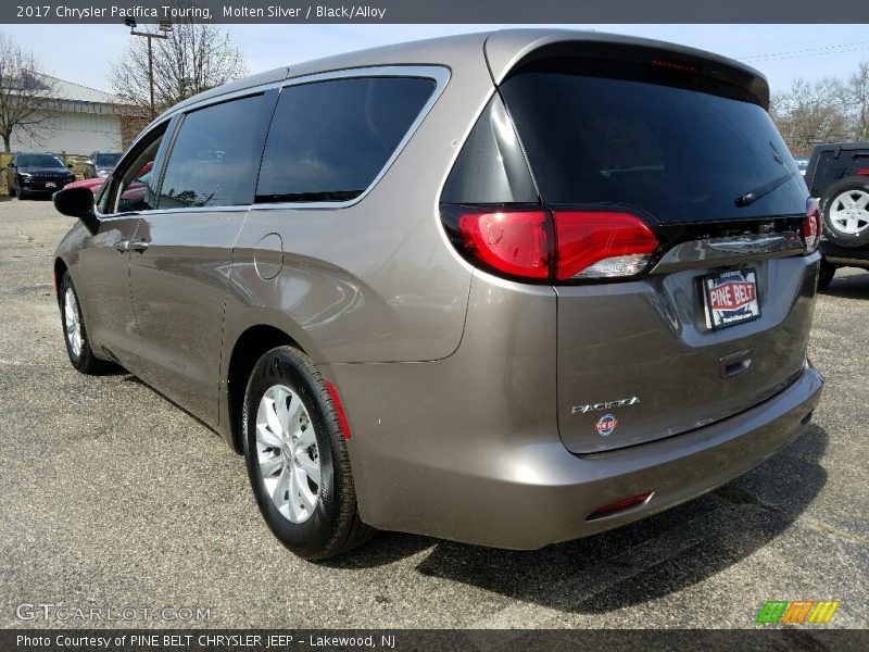 Molten Silver / Black/Alloy 2017 Chrysler Pacifica Touring