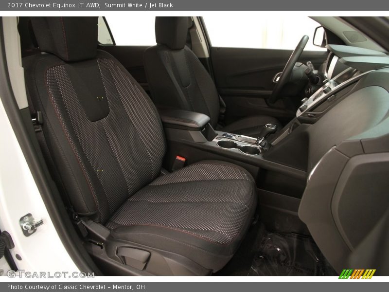 Summit White / Jet Black 2017 Chevrolet Equinox LT AWD