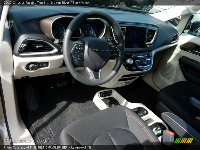 Molten Silver / Black/Alloy 2017 Chrysler Pacifica Touring