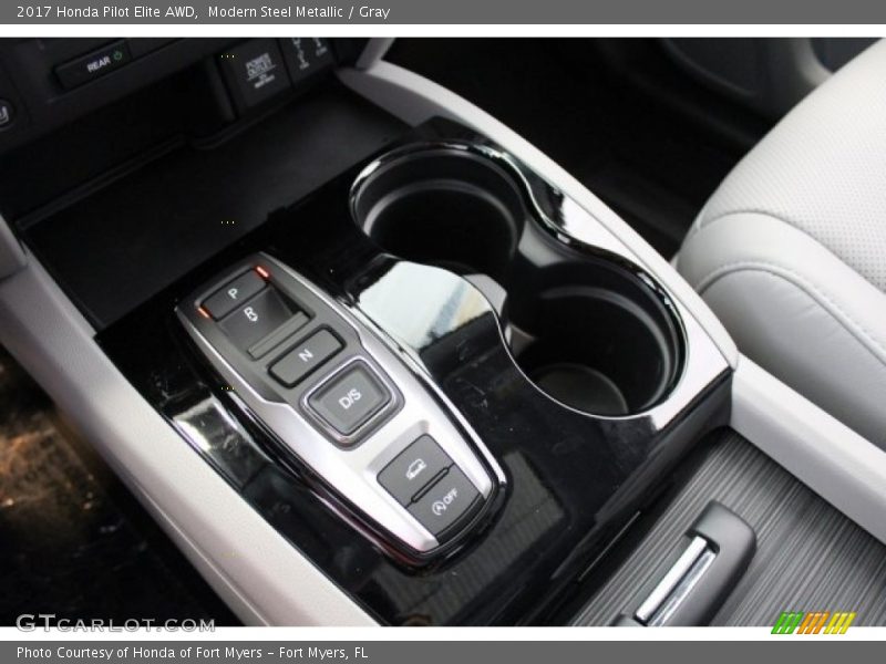Modern Steel Metallic / Gray 2017 Honda Pilot Elite AWD