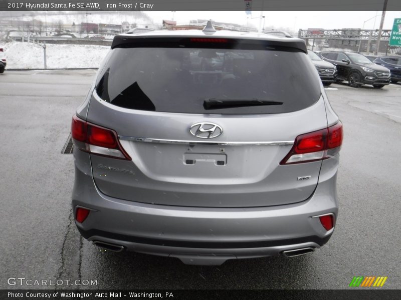 Iron Frost / Gray 2017 Hyundai Santa Fe SE AWD