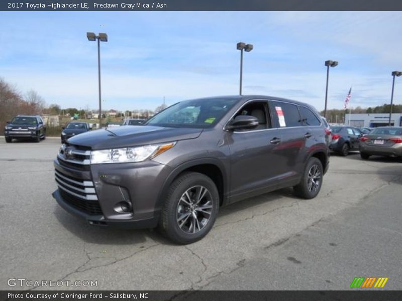 Predawn Gray Mica / Ash 2017 Toyota Highlander LE
