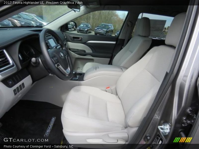 Predawn Gray Mica / Ash 2017 Toyota Highlander LE