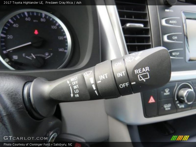 Predawn Gray Mica / Ash 2017 Toyota Highlander LE