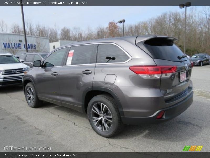 Predawn Gray Mica / Ash 2017 Toyota Highlander LE