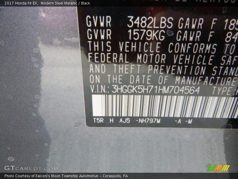 Modern Steel Metallic / Black 2017 Honda Fit EX