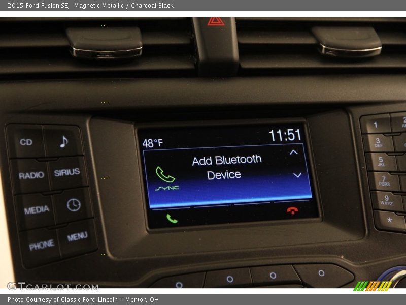 Magnetic Metallic / Charcoal Black 2015 Ford Fusion SE