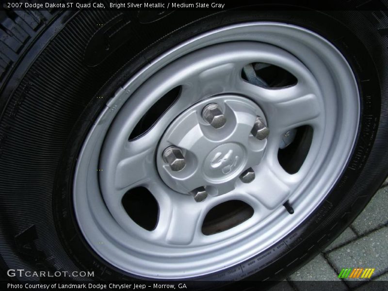 Bright Silver Metallic / Medium Slate Gray 2007 Dodge Dakota ST Quad Cab