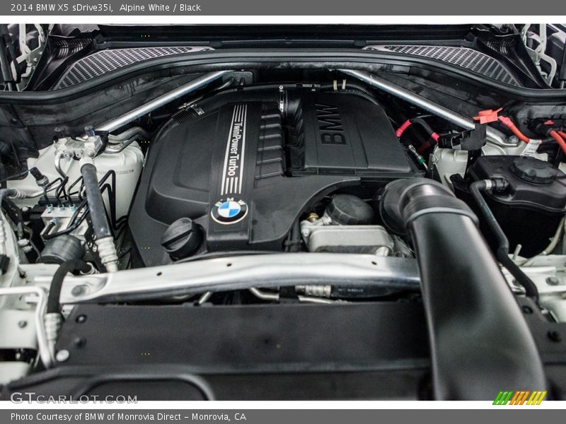 Alpine White / Black 2014 BMW X5 sDrive35i